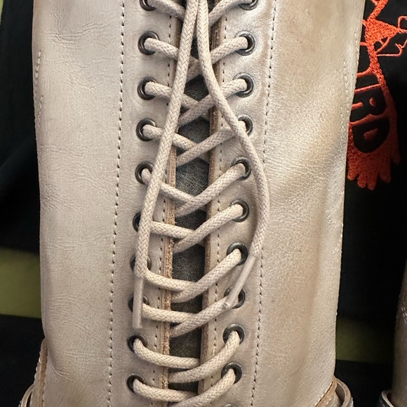 Freebird Cream and Silver Lace-Up Boots - Picture 4 of 16